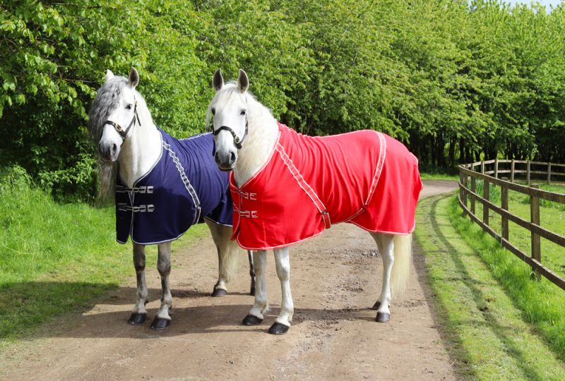 Rhinegold ‘Comfey®’ Fleece Rug - Embroidered Personalisation Available